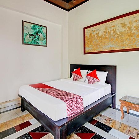 Oyo Homes 91091 Desa Wisata Umejero มุนดุก ภายนอก รูปภาพ